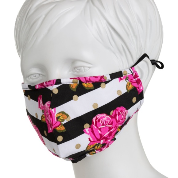 Betsey Johnson 3 Pack Mask With Storage Pouch - Picture 3 of 3
